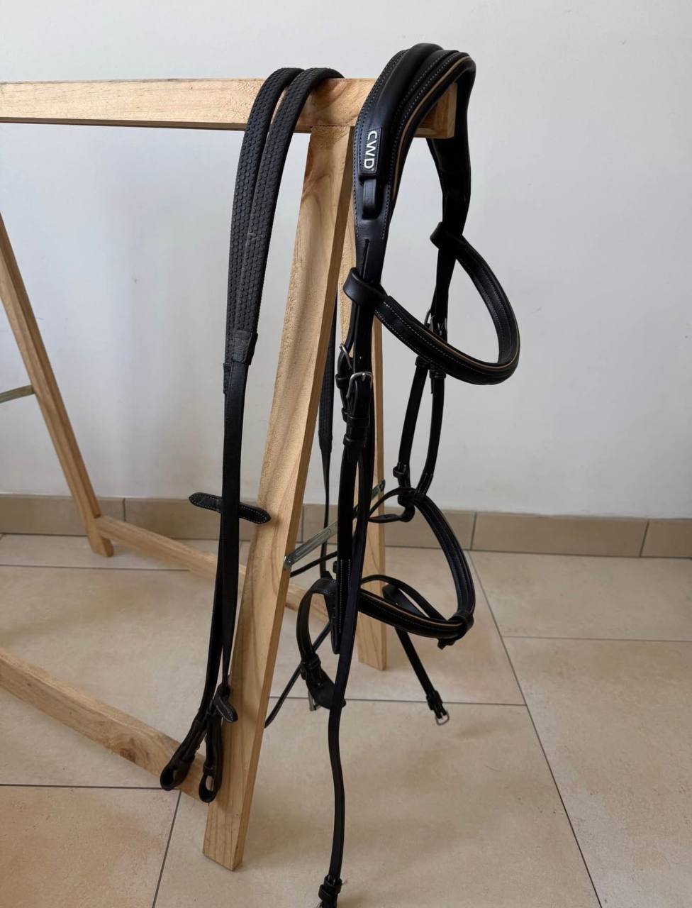 lot cwd 2gs 17" noir & ivoire (2022) lot cwd 2gs 17" noir & ivoire (2022)